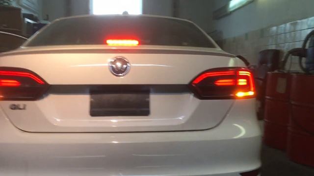 Jetta VI GLI USA Европовороты смотреть онлайн