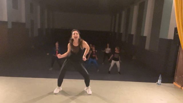 Sobrio, Zumba mit Lucia смотреть онлайн