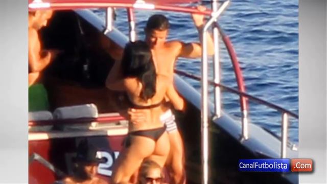 Футболист Криштиан Роналдо с новой девушкой на Ibiza • 2016 смотреть онлайн