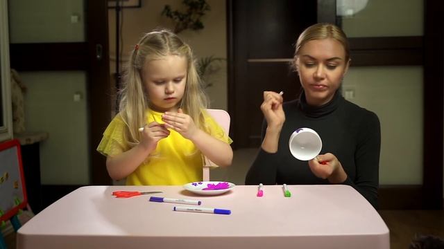 Раскраска, Поделки для детей Игрушки своими руками. Видео для детей. Распаковка Сюрприз бери и дела смотреть онлайн