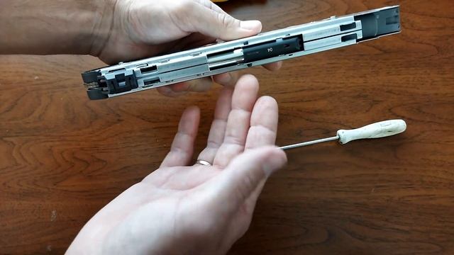 Подъёмник Aventos HF хлопает? Замените доводчик! смотреть онлайн