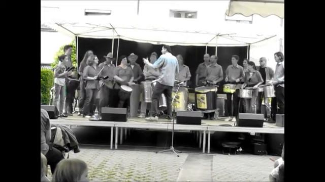 Samba Ole beim Brasilia Fest смотреть онлайн