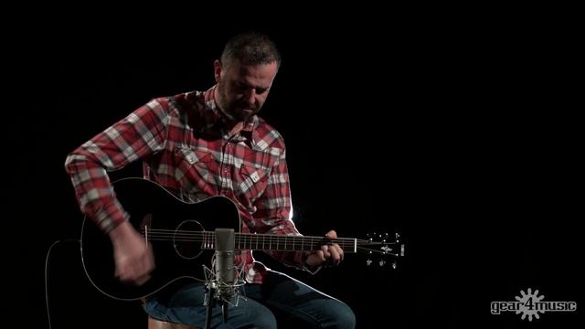 Yamaha APX600 Electro Acoustic Guitar | Performance смотреть онлайн