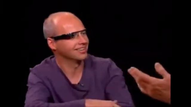 Toman foto con Google Glass sólo moviendo la cabeza y usando la voz, en programa de TV.FLV смотреть онлайн