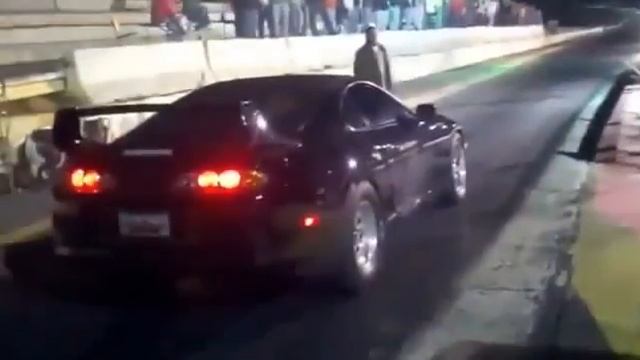 Тойота Супра - разгон смотреть онлайн