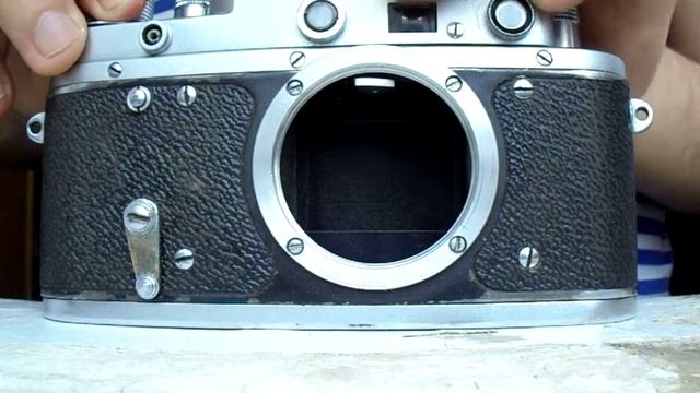 Ну о-о-очень дохлый Зоркий 2-с/ A ve-e-ery sticky shutter of Zorki 2-s смотреть онлайн