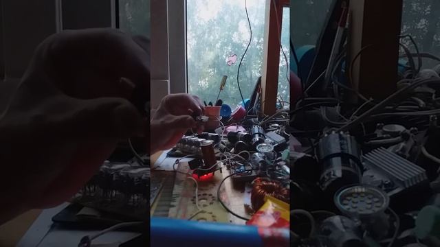 Nixie tube exUSSR. Проверка разных ламп и декатронов. Осторожно высокое напряжение смотреть онлайн