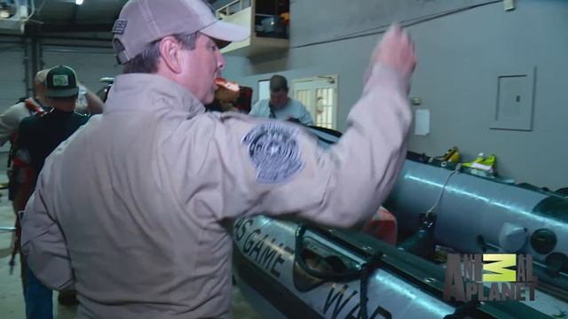 Search and Rescue Team Repair Rescue Boat смотреть онлайн