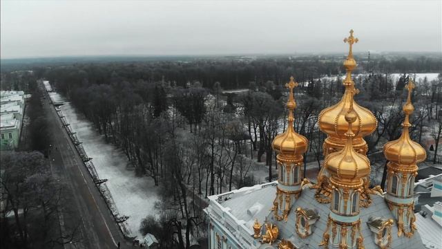 Catherine Palace Aerial Winter 2020 in Tsarskoye Selo // Екатерининский дворец Аэросъемка Зима 2020 смотреть онлайн