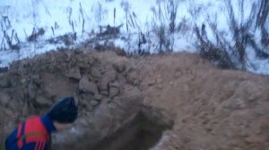 Копать могилы зимой не просто