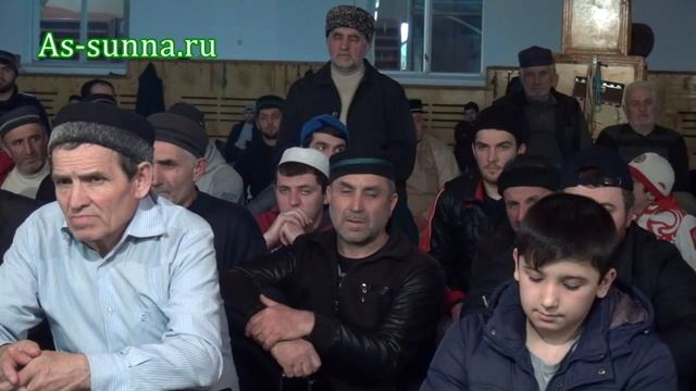 "Если деньги, отданные в долг, не возвращаються ....... Возвращают ли их там? смотреть онлайн