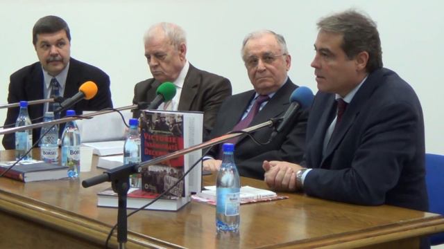 VICTORIE ÎNSÂNGERATĂ. DECEMBRIE 1989 (autor: Constantin CORNEANU) смотреть онлайн