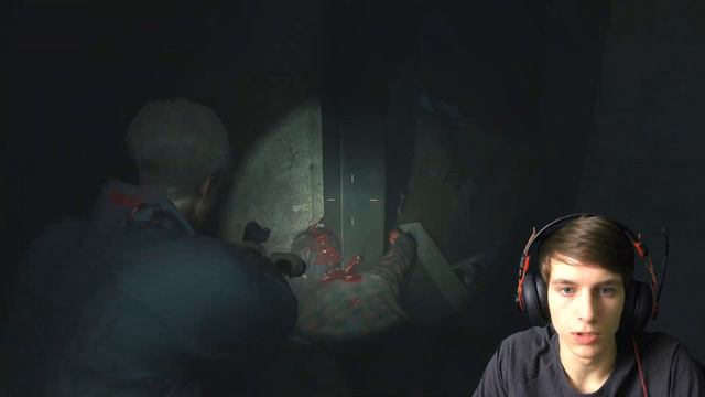 играю в хоррор Resident Evil 2 Remake смотреть онлайн