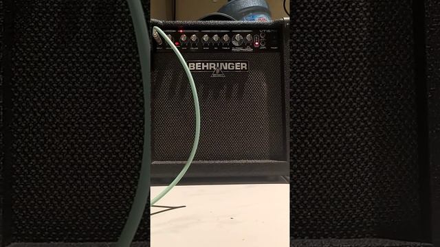 behringer VT15FX смотреть онлайн