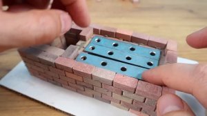 Как сделать настоящую мини печку из мини кирпичиков и пожарить яишницу!