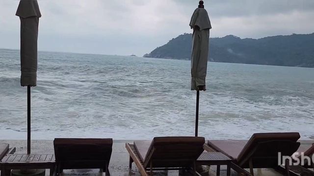 Удивительная гостиница в джунглях Таиланда..