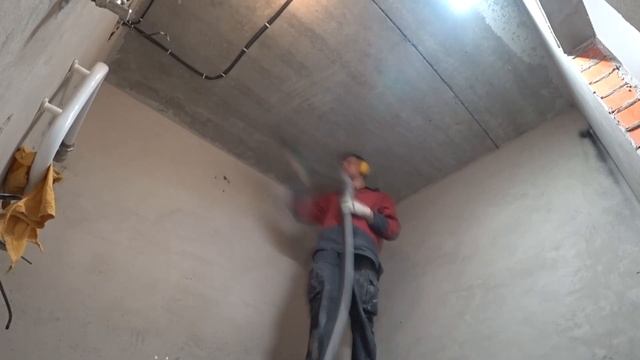 Укладка керамогранита на потолок. Зачем? Как думаете? смотреть онлайн