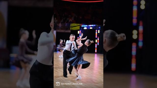 Jive mood from Matvey and Katya смотреть онлайн