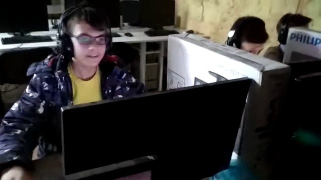 Компьютерный клуб ADRENALIN смотреть онлайн