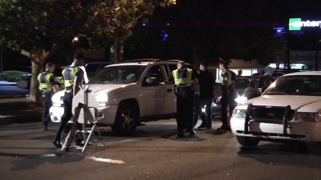 Albuquerque Police Department APD Sobriety Check Point - Dude Where's My Car смотреть онлайн