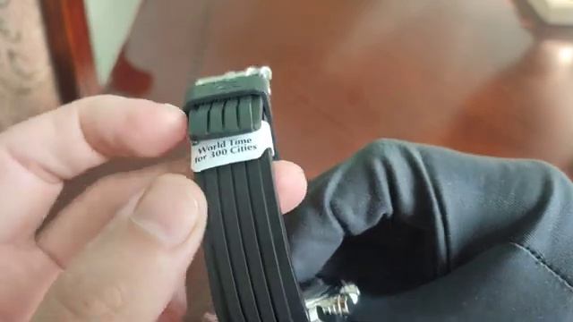 Casio EDIFICE Bluetooth ECB-30P-1AEF смотреть онлайн