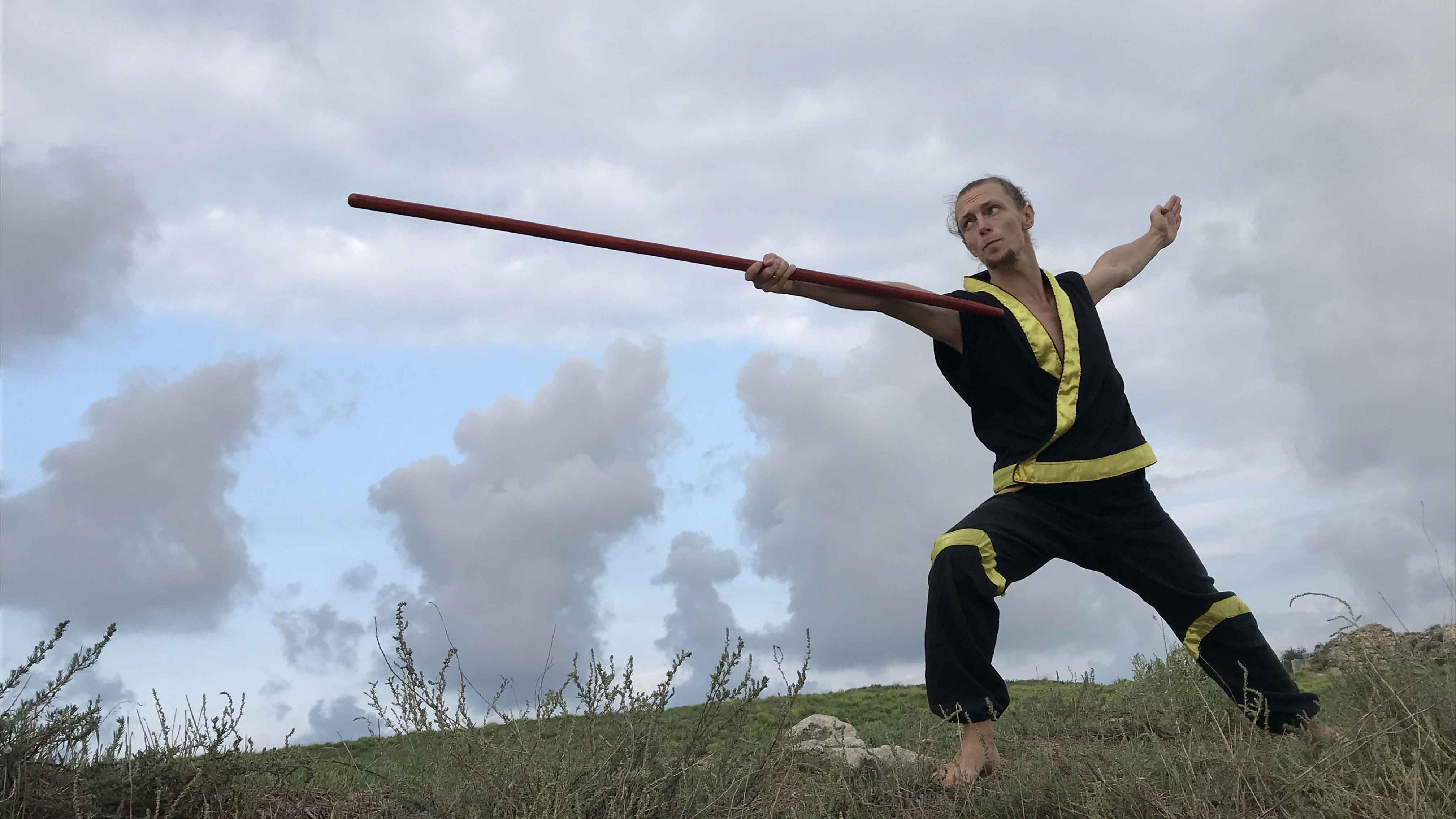 Комплекс упражнений с шестом №2. Для разминки и развития координации движений. смотреть онлайн