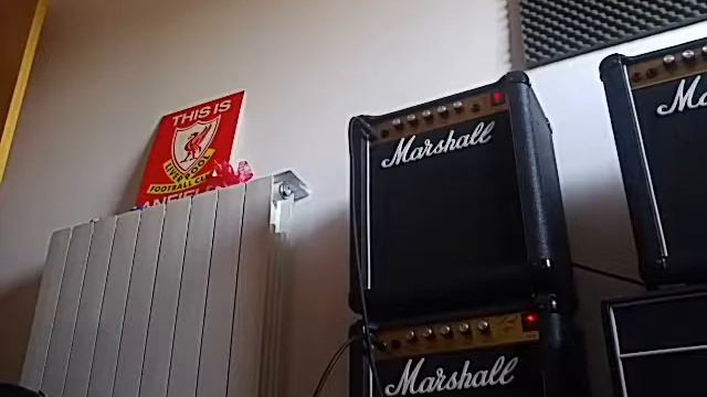 Marshall lead12 MkI vs. lead12 смотреть онлайн