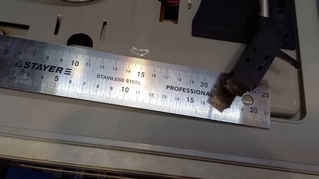 Стереорадиола ИЛГА-201С1с цветомузыкой (2часть)-размер пассика (КИНОЖУРНАЛ ПАЯЛЬНИК №10.22.(№166) смотреть онлайн