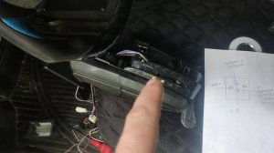 Как подключить повторители поворотов в адаптивных зеркалах Лада Гранта Лифтбек ,чтобы светили ярко?