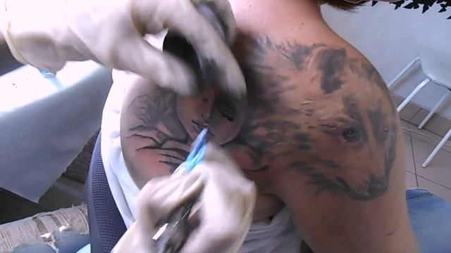 татуировка девушка волк смотреть онлайн