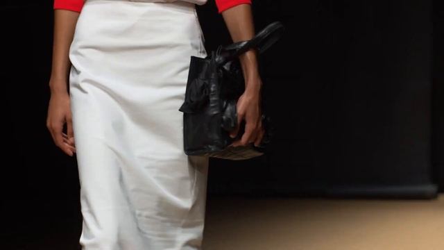 Miuccia Prada and Raf Simons present Prada SS23 Womenswear Collection смотреть онлайн