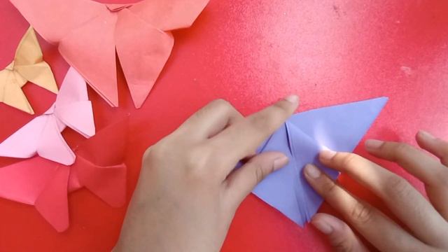 How to make origami butterflies//Diy butterfly // very easy ( in 2 mins ) смотреть онлайн