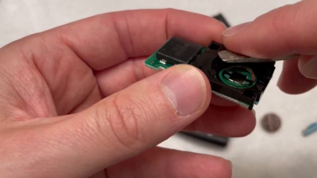 Car Key Fob Not Working After Replacing Battery? FIXED смотреть онлайн