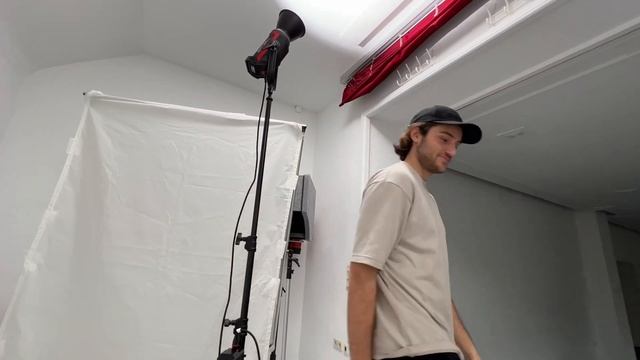 How to create the SOFTES Key Light | can you see a difference from a book light to a bounce light? смотреть онлайн