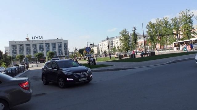 Пермь 2023. Вид на ЦУМ с улицы Пермская после того, как снесли павильоны на углу Ленина - КомПрос. смотреть онлайн