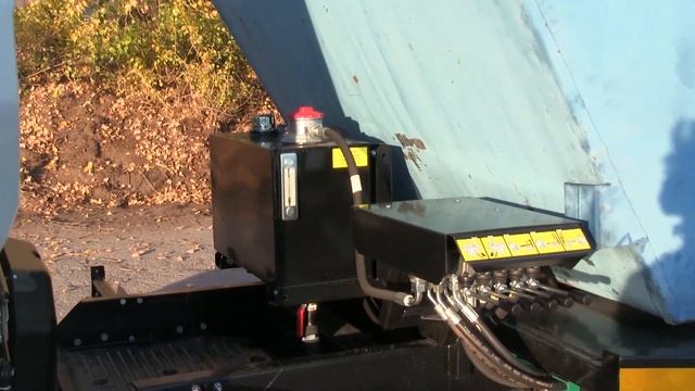 Бункеровоз WERNOX на шасси FUSO TF смотреть онлайн