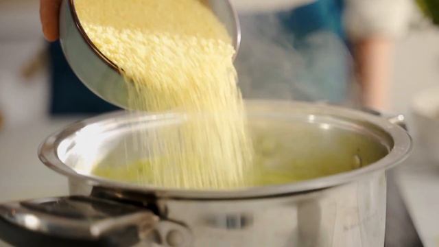 MAGGI Супер Супа со брокули, спанаќ и карфиол!