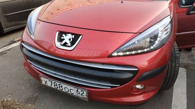 Передние фары для PEUGEOT 207 (06-12), черные смотреть онлайн