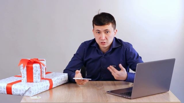 Xiaomi Mi 8, распаковка и обзор смотреть онлайн