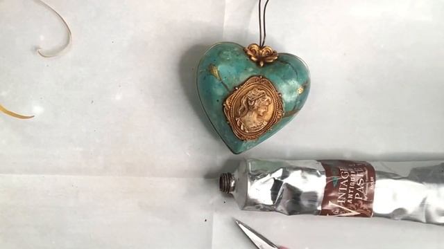 Four Different Heart Designs From Dollar Tree Plastic Heart Ornaments смотреть онлайн