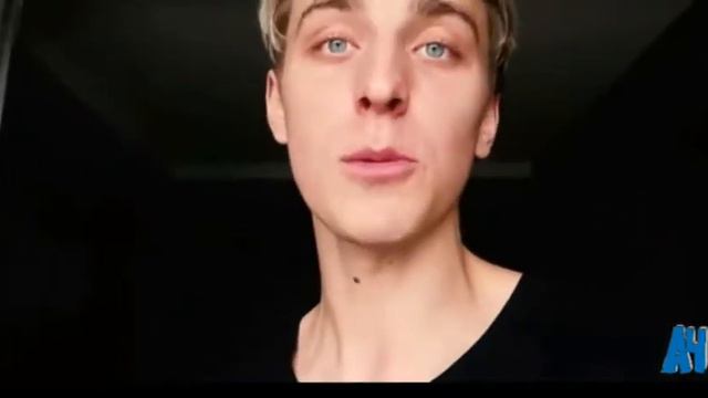 Сломал машину другу//ПРАНК// смотреть онлайн