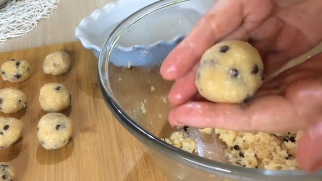 BISCOTTI MORBIDI COCCO E CIOCCOLATO senza glutine - COCONUT and CHOCOLATE COOKIES - TUTTI A TAVOLA смотреть онлайн