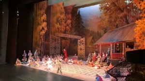 Шурале детский танец. Ясмина Азиз и Марк Ощепков - солисты.