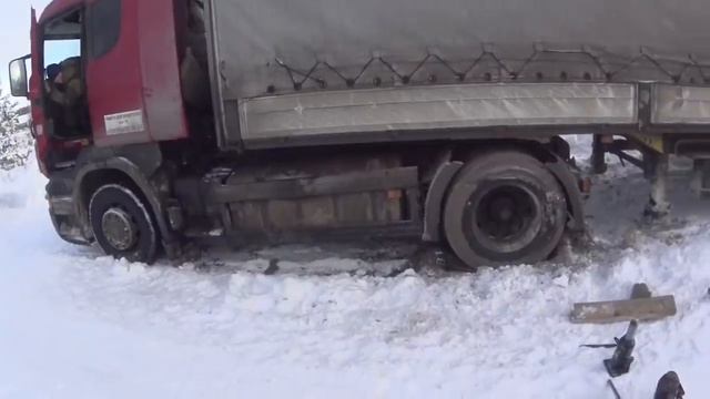 Спасаем Сканию... смотреть онлайн
