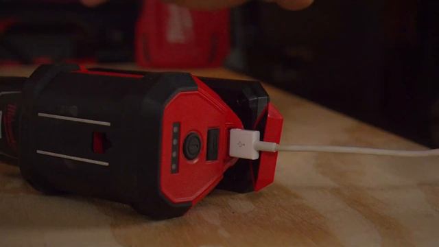 Milwaukee®  M12™ ROVER™ Service & Repair Floodlight W/ USB Charging