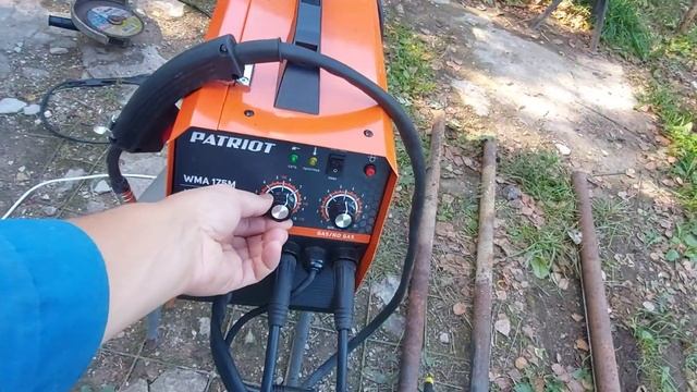 Сварочный полуавтомат для начинающих сварщиков. Сварка без газа. смотреть онлайн