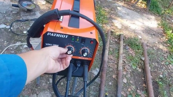 Сварочный полуавтомат для начинающих сварщиков. Сварка без газа.