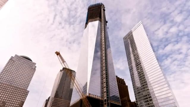 One World Trade Center in New York City: a skyscraper 1,776 feet tall смотреть онлайн