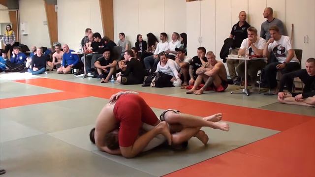 DGL 2012 1 runde F. Mads Zerahn FightCraft vs Daniel Sørensen CheckMat/Kodokan BJJ смотреть онлайн