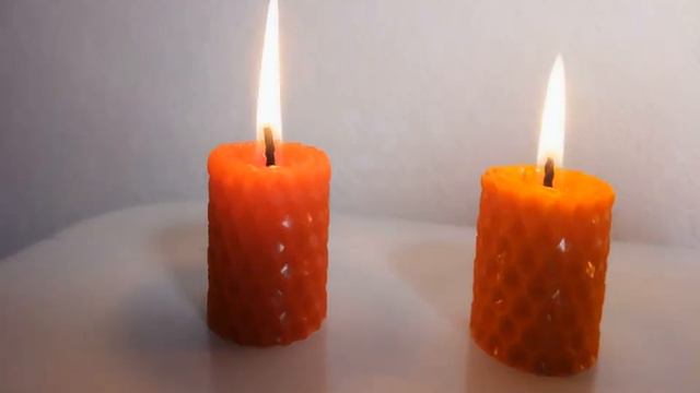 Свечи чайные из вощины / Набор свечей в подарок с медовый ароматом из воска / свечи из вощины смотреть онлайн